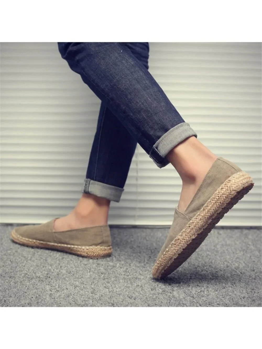 Stylish Men's Casual Canvas Espadrille Slip-On Loafers for Everyday Wear